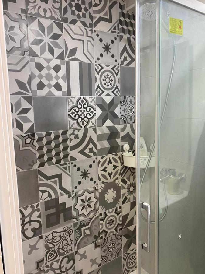 Playa Apartamento Lidia Кадис Екстериор снимка